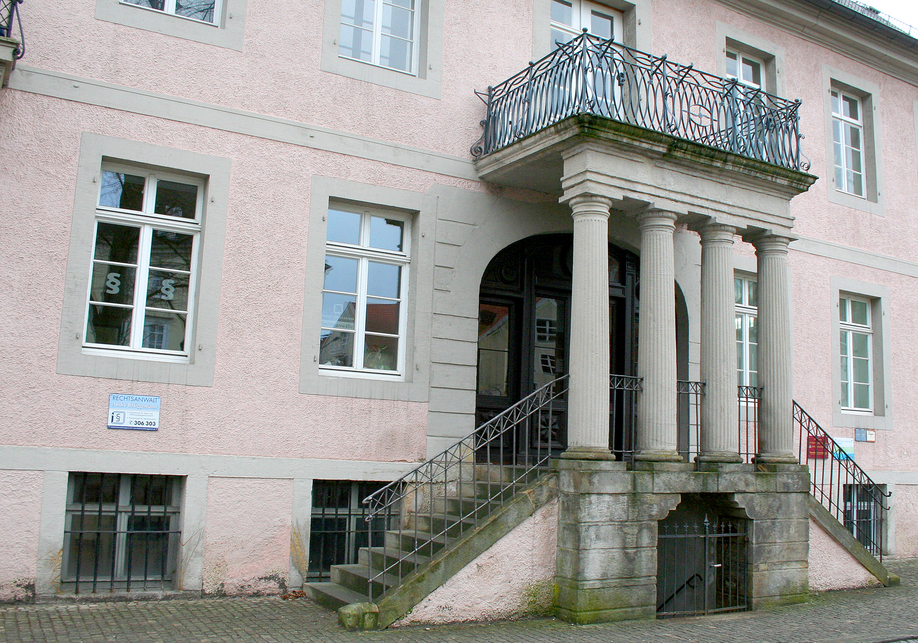 Rechtsanwalt-Andre-Brüggemann-Allee Fachanwaltsgebäude in Detmold